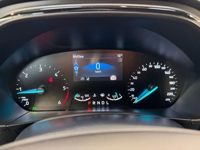 Ford Focus ST Line Wagon