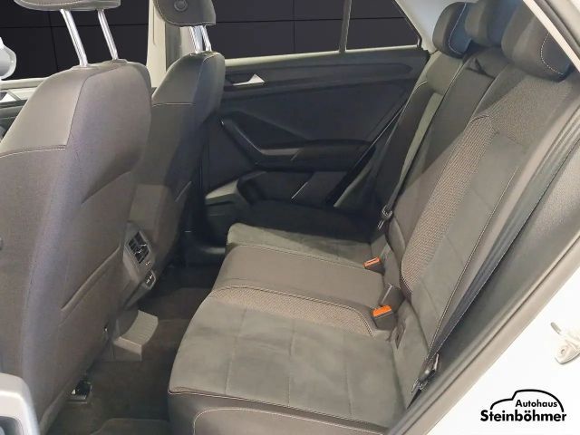 Volkswagen T-Roc 1.0 TSI Plus Style