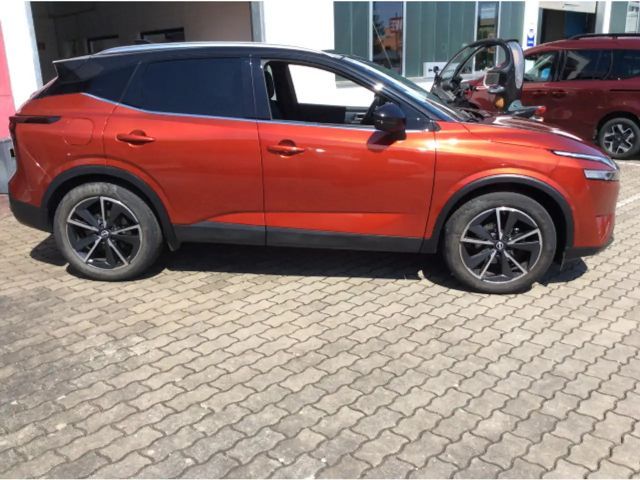 Nissan Qashqai AWD DIG-T Tekna