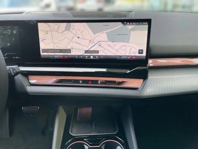 BMW i5 Touring eDrive40