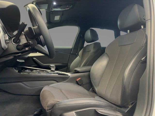 Audi A4 35 TFSI Avant S-Line S-Tronic