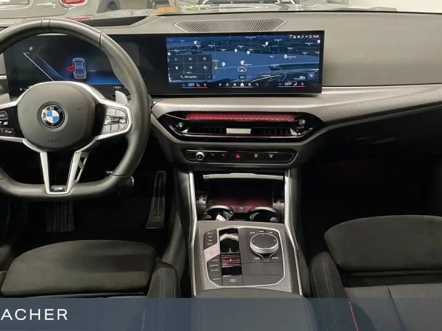 BMW 320 320i M-Sport Sedan