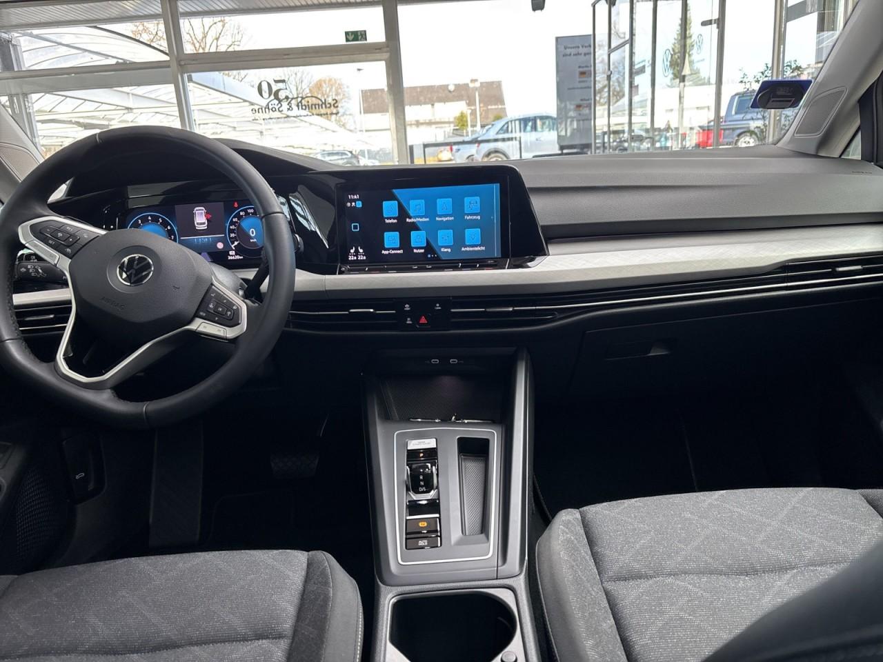 Volkswagen Golf 1.5 eTSI Golf VIII Life