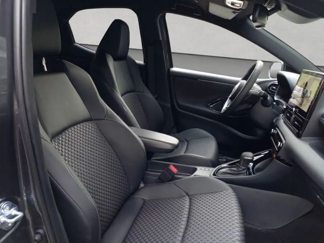 Toyota Yaris Hybride Style