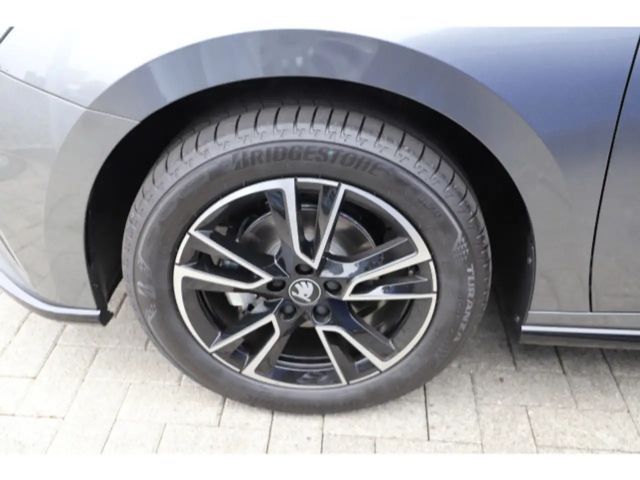 Skoda Fabia 1.0 TSI Monte Carlo iV