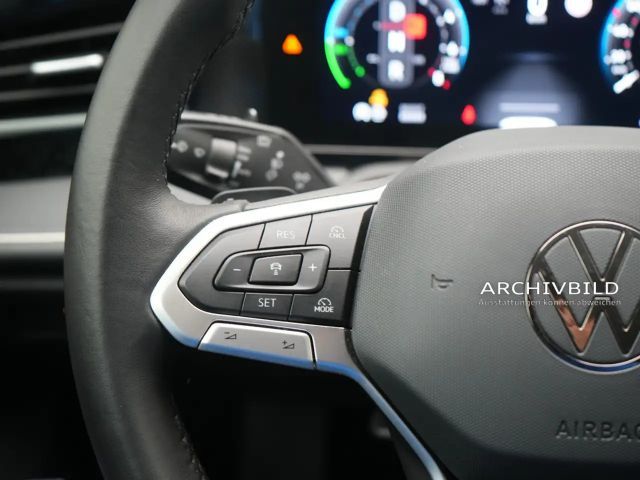 Volkswagen Passat Business eHybrid