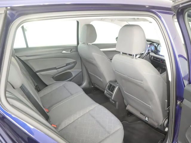 Volkswagen Golf DSG Life Variant