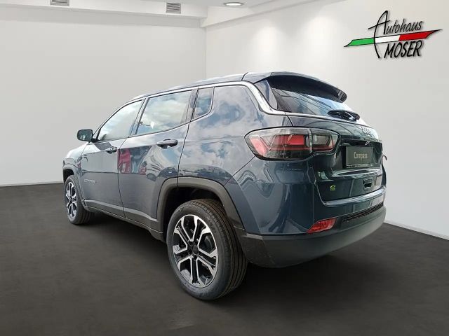 Jeep Compass Altitude Hybrid