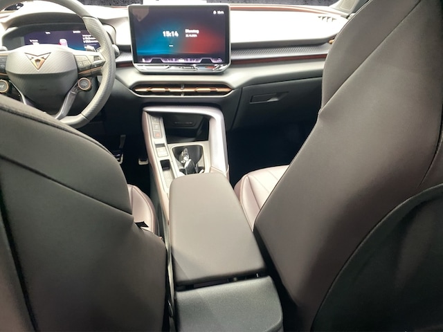 Cupra Terramar 1.5 e-Hybrid VZ