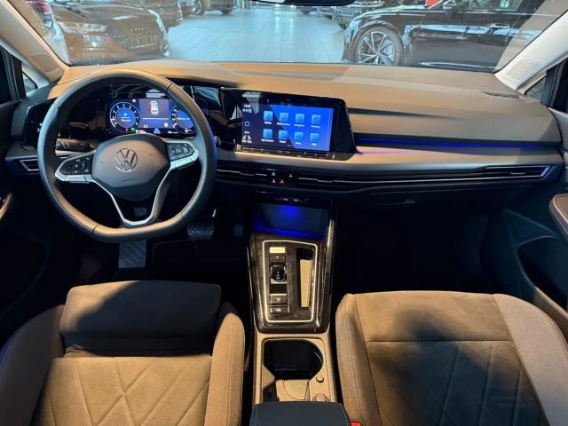 Volkswagen Golf 1.5 eTSI Style Variant