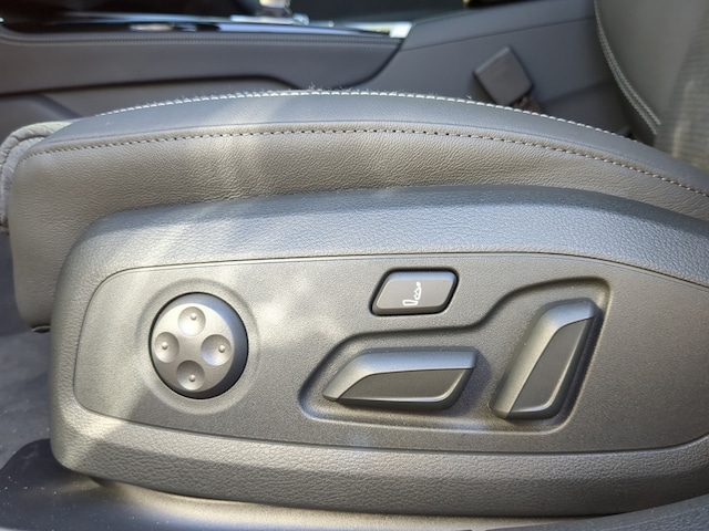 Audi A4 40 TFSI Avant Quattro S-Line S-Tronic