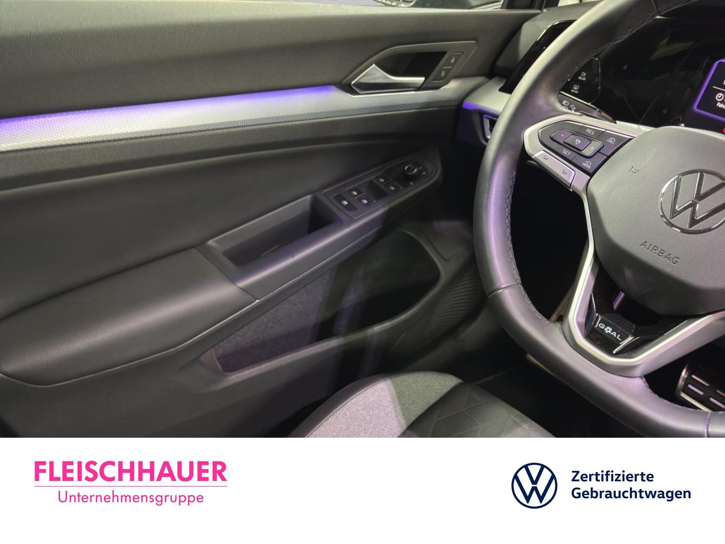 Volkswagen Golf 1.5 eTSI Golf VIII Life