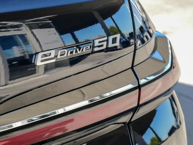 BMW i7 M-Sport Sedan