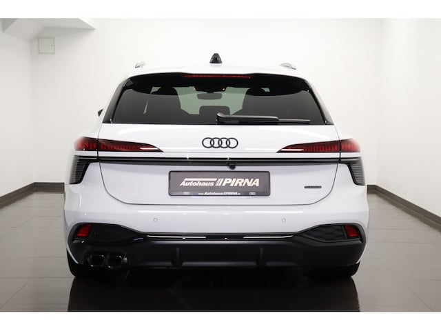 Audi A6 Avant Quattro S-Tronic