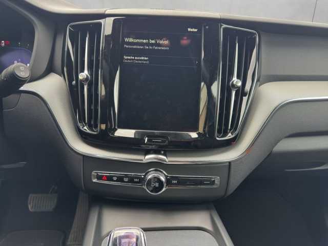 Volvo XC60 Dark Plus