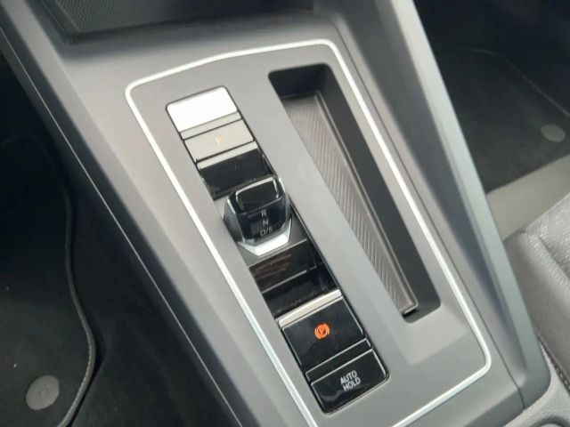 Volkswagen Golf DSG Life Variant