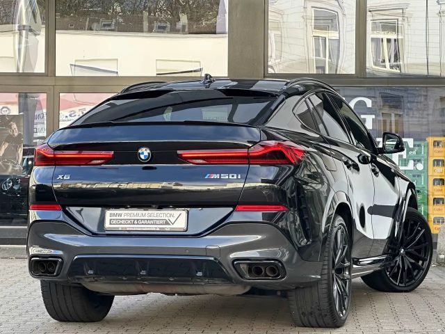 BMW X6 Coupé M50i