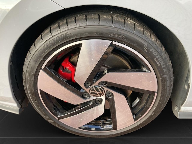 Volkswagen Golf DSG GTI