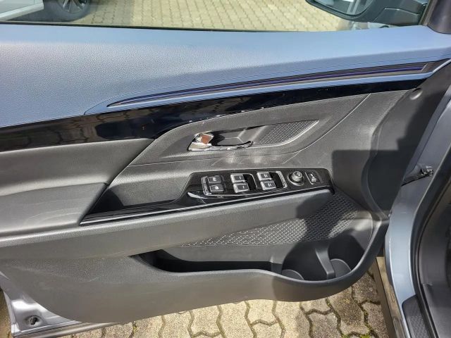 SsangYong Korando eMotion TITANIUM+ACC+LED+VERKEHRSZEICHEN