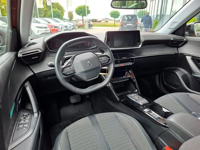 Peugeot 2008 Allure Pack EAT8 PureTech