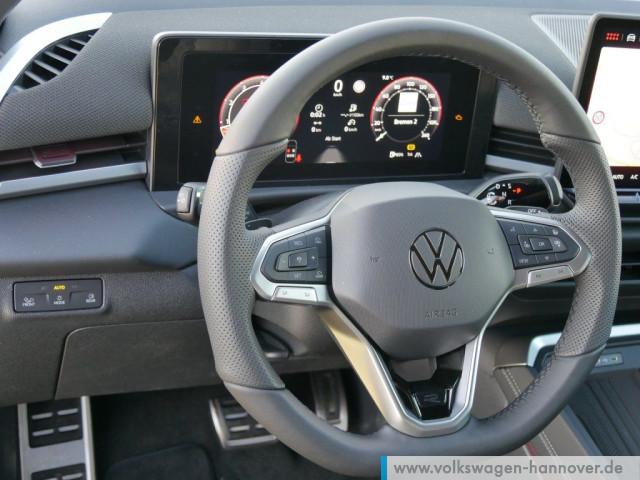 Volkswagen T-Roc 1.5 eTSI DSG IQ.Drive R-Line