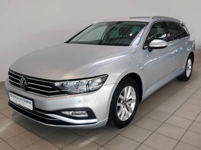 Volkswagen Passat 1.5 TSI Business DSG Variant