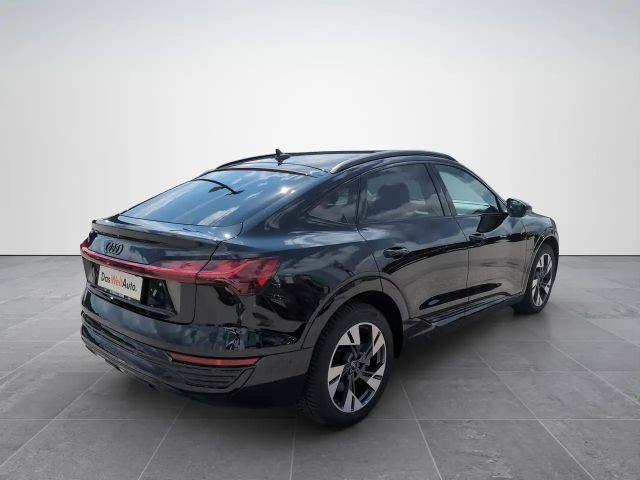 Audi Q8 e-tron 50 Business Quattro