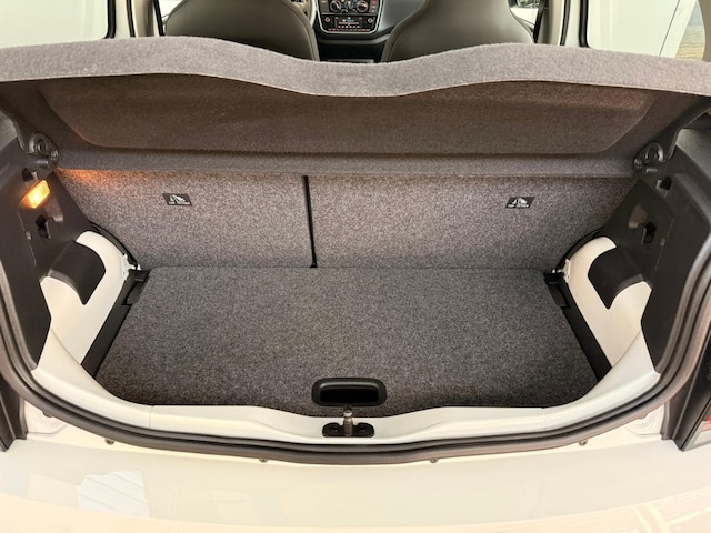 Volkswagen up! VW up! 1,0 Benzin 5-Gang Basis +Maps +Klima