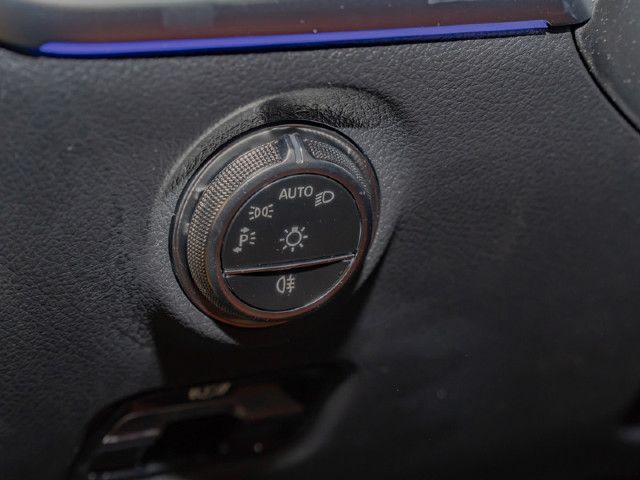 Mercedes-Benz C 200 AMG Line Sedan