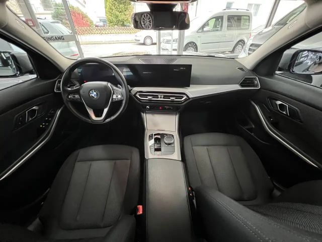 BMW 320 320d Touring xDrive