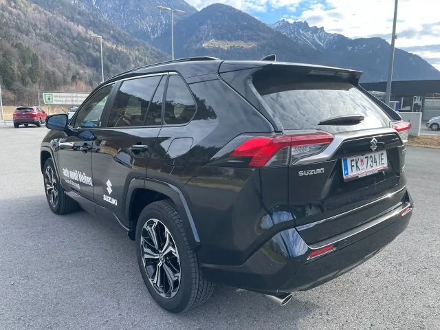 Suzuki Across E-Four Flash