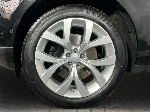 Land Rover Range Rover Evoque P300e SE