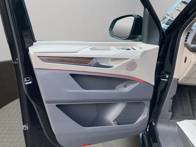 Volkswagen Multivan DSG Style T7