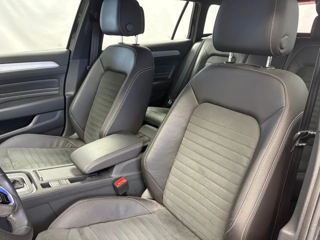 Volkswagen Passat GTE Variant