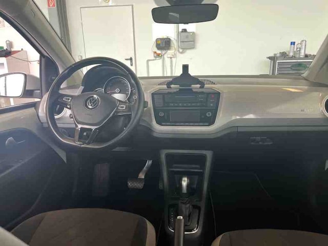 Volkswagen e-up! Move Move up!