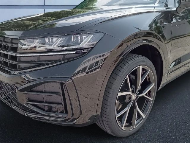 Volkswagen Touareg 4Motion R-Line