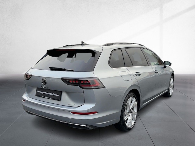 Volkswagen Golf 1.5 eTSI DSG Style Variant