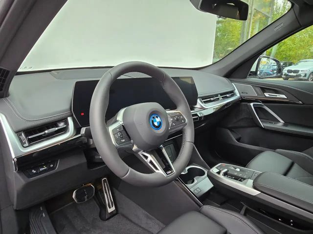 BMW iX1 xDrive30