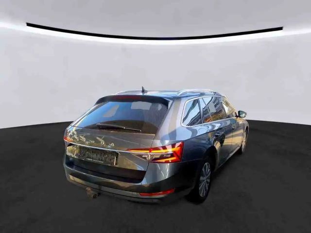 Skoda Superb 2.0 TDI Combi Style Style