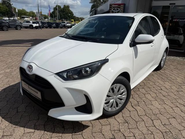 Toyota Yaris Business Hybride