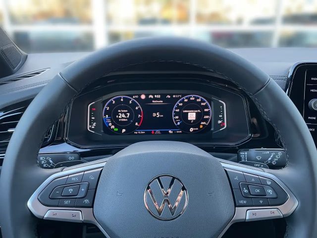 Volkswagen T-Roc 1.5 TSI DSG R-Line