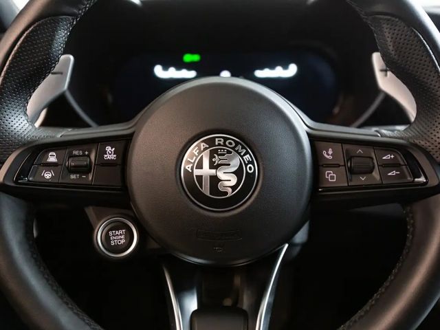 Alfa Romeo Giulia AT8 Q4 Veloce