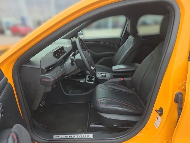 Ford Mustang Mach-E Extended range