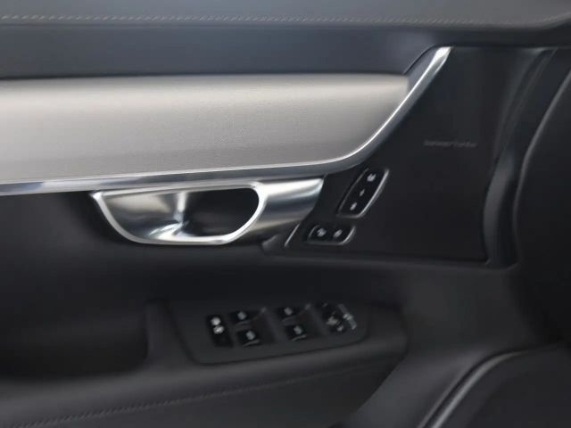 Volvo V90 AWD Dark Plus Recharge T6