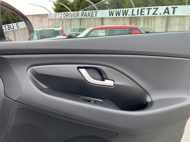 Hyundai i30 1.0 T-GDi