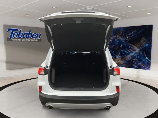 Ford Kuga Ganzjahresreifen + Winter-Paket