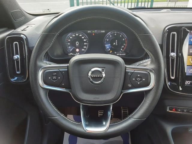 Volvo XC40 R-Design T3