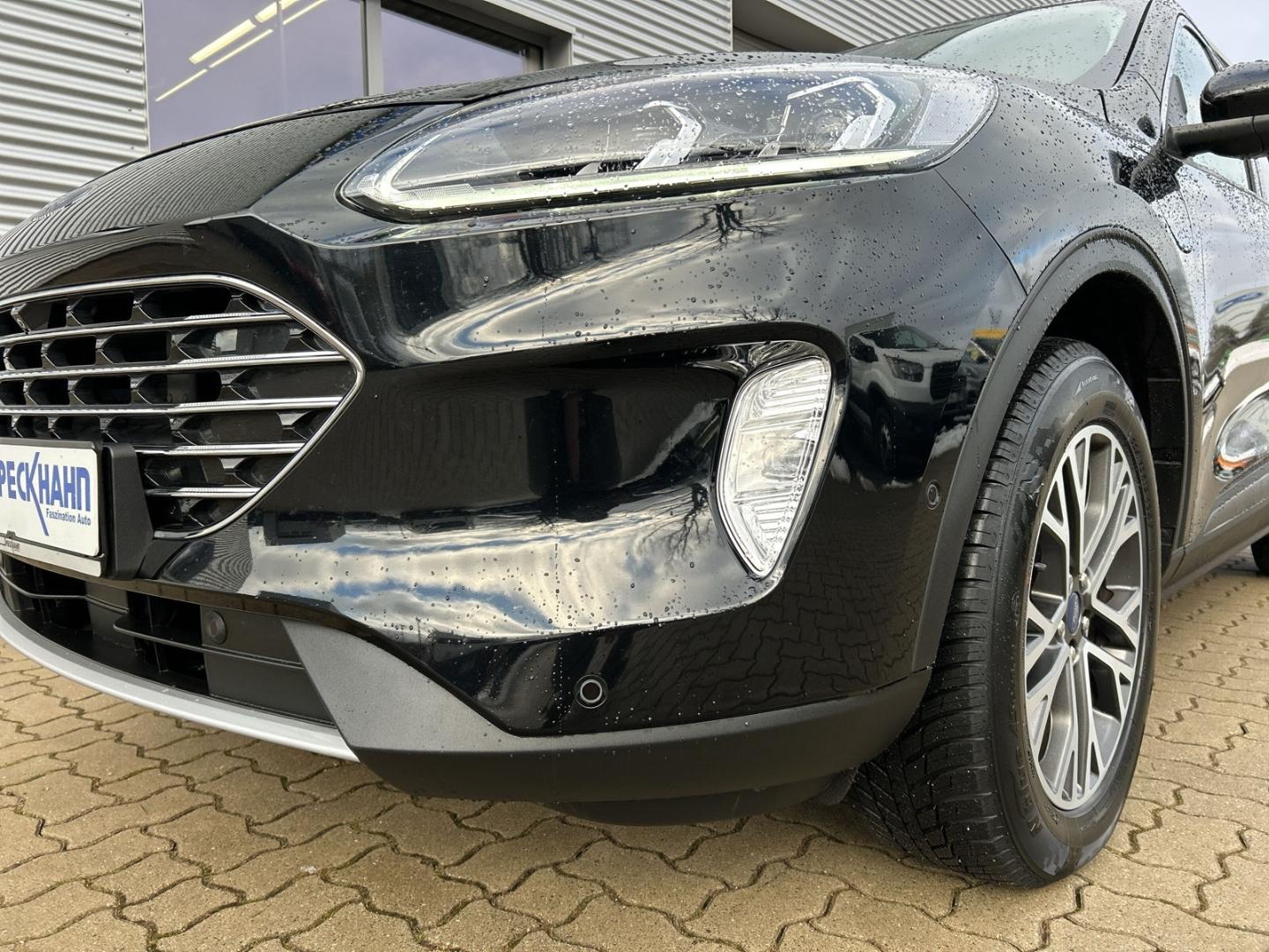 Ford Kuga Hybrid Plug in Hybrid Titanium