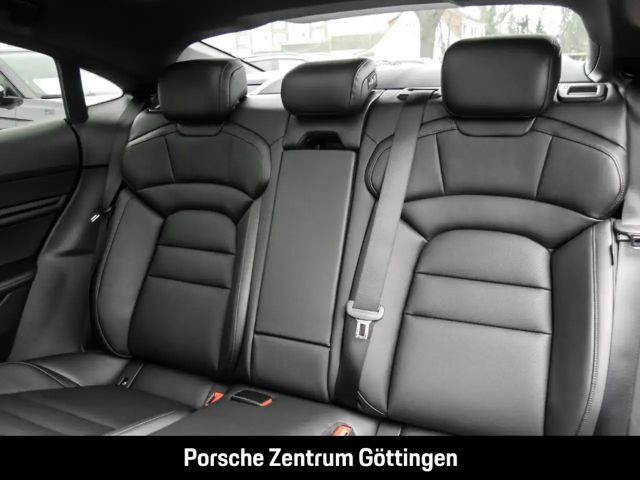 Porsche Taycan Performance Plus