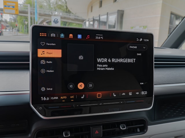 Volkswagen ID.Buzz ID.Buzz ID. Buzz Pro kurzer Radstand Motor: 210 kW 286 PS 79 kWh Get